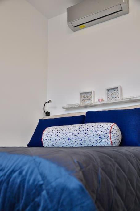 New Studio Apartment In Central Budapest - Free Parking المظهر الخارجي الصورة