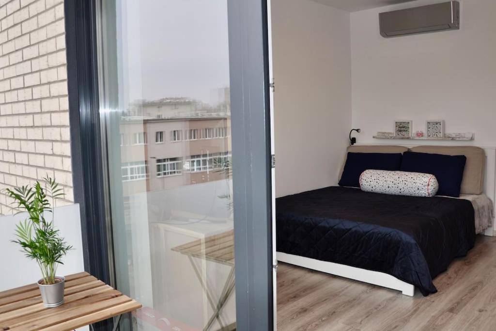 New Studio Apartment In Central Budapest - Free Parking المظهر الخارجي الصورة